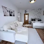 Chiemsee-perle, Stylisches Luxus-appartement Apartment Rimsting
